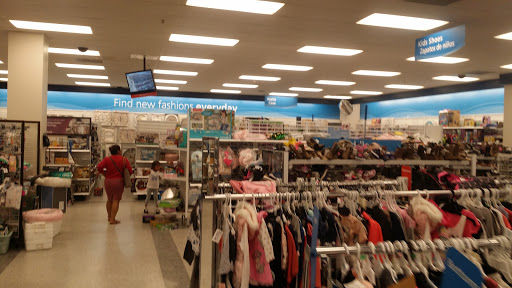 Clothing Store «Ross Dress for Less», reviews and photos, 3500 East-West Hwy, Hyattsville, MD 20782, USA
