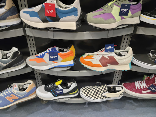 Shopping Mall «Cumberland Mall», reviews and photos, 3849 S Delsea Dr, Vineland, NJ 08360, USA