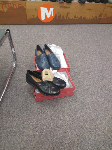 Shoe Store «Globe Shoes», reviews and photos, 73 NJ-17, Paramus, NJ 07652, USA