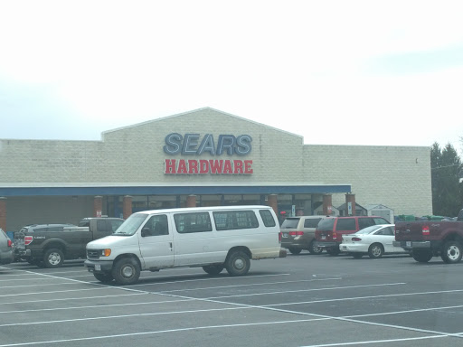 Hardware Store «Sears Appliance and Hardware Store», reviews and photos, 1800 W Henderson Rd, Columbus, OH 43220, USA