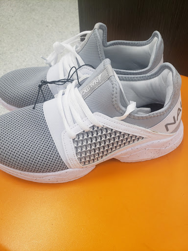 Clothing Store «Ross Dress for Less», reviews and photos, 12115 Biscayne Blvd, North Miami, FL 33181, USA