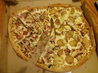 Plats et boissons du Pizzeria Domino's Pizza Fougères à Fougères - n°15
