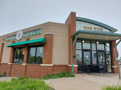 Liquor Store «Edina Liquor - Grandview», reviews and photos, 5013 Vernon Ave S, Edina, MN 55436, USA