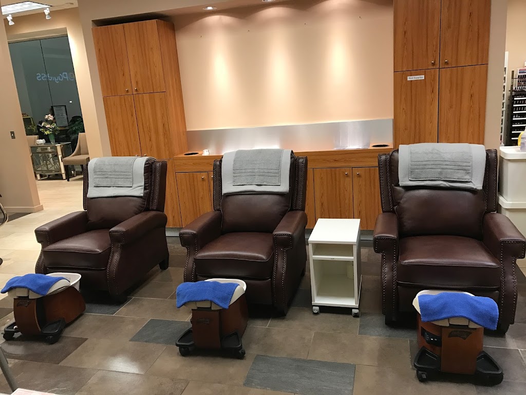 maniQ Salon 02032
