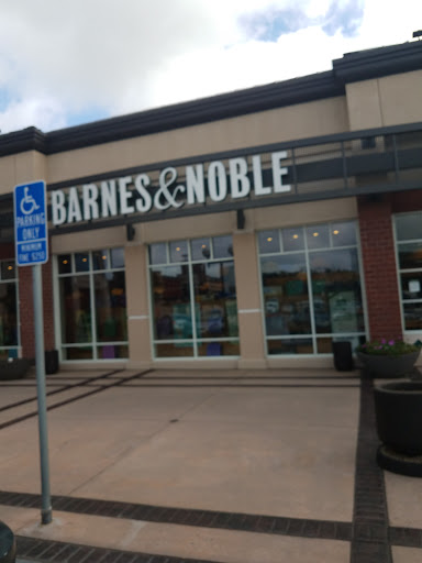 Book Store «Barnes And Noble», reviews and photos, 7610 Hazard Center Dr, San Diego, CA 92108, USA