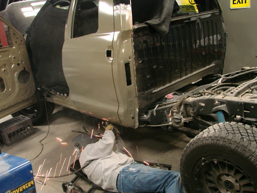 Auto Body Shop «Three G Body & Paint», reviews and photos, 8136 W Brandon Dr, Littleton, CO 80125, USA