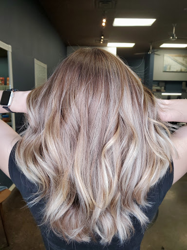 Beauty Salon «Salon Blue», reviews and photos, 805 Monroe St, Conway, AR 72032, USA