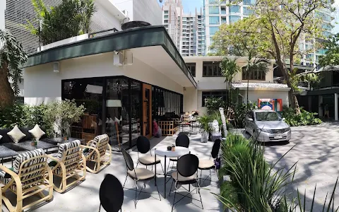 Siri House Bangkok image
