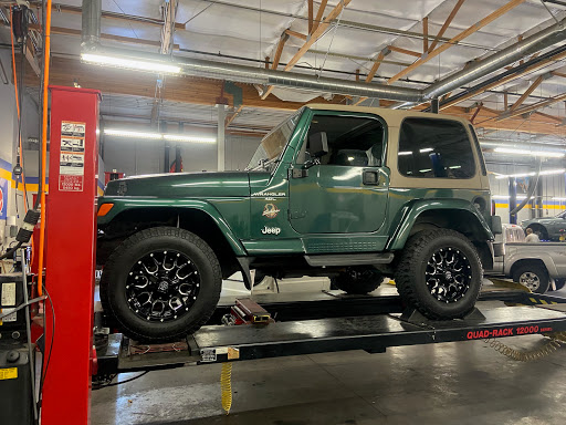 Auto Repair Shop «Stamps Auto», reviews and photos, 711 S Lindsay Rd, Gilbert, AZ 85296, USA