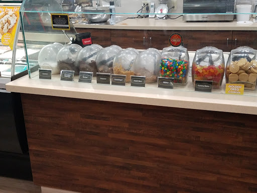 Ice Cream Shop «Cold Stone Creamery», reviews and photos, 1044 NW Civic Dr k, Gresham, OR 97030, USA