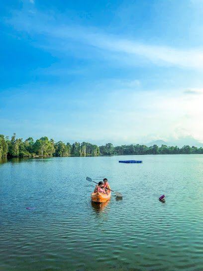 Kem Tasik Biru