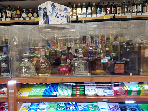 Liquor Store «Metro Convenience Liquor», reviews and photos, 7515 W Indian School Rd, Phoenix, AZ 85033, USA