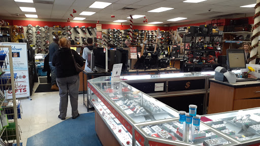 Pawn Shop «EZ PAWN», reviews and photos, 800 S Utica Ave, Tulsa, OK 74104, USA