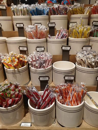 American Restaurant «Cracker Barrel Old Country Store», reviews and photos, 13833 W Hillsborough Ave, Tampa, FL 33635, USA