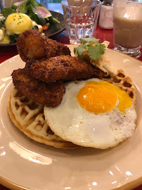 Chicken and Waffles du Restaurant GEORGIA à Paris - n°18