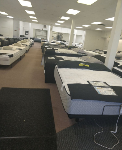 Mattress Store «Xtreme Discount Mattress Warehouse», reviews and photos, 9170 Transit Rd, East Amherst, NY 14051, USA