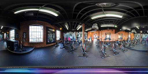 Health Club «Onelife Fitness - Norfolk Gym», reviews and photos, 1900 Monticello Ave, Norfolk, VA 23517, USA