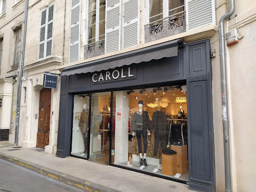CAROLL à Arles