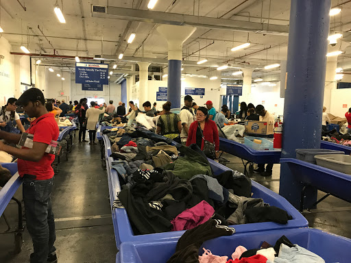 Thrift Store «Goodwill Industries Outlet Store & Donation Center», reviews and photos, 47-47 Van Dam St, Queens, NY 11101, USA