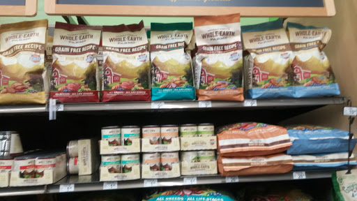 Pet Supply Store «Petco Animal Supplies», reviews and photos, 9111 Metropolitan Ave, Rego Park, NY 11374, USA