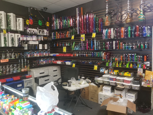 Tobacco Shop «Glass Warehouse Smoke Shop», reviews and photos, 6140 Van Buren Boulevard, Riverside, CA 92503, USA