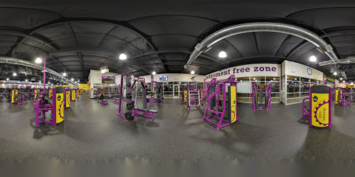 Gym «Planet Fitness - Modesto West, CA», reviews and photos, 2045 W Briggsmore Ave Suite B14, Modesto, CA 95350, USA