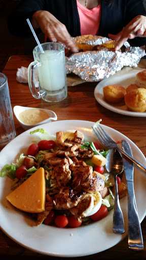 American Restaurant «Cracker Barrel Old Country Store», reviews and photos, 550 Co Rd 117, Buda, TX 78610, USA