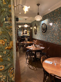 Atmosphère du Restaurant français Restaurant Hôtel Providence à Paris - n°1