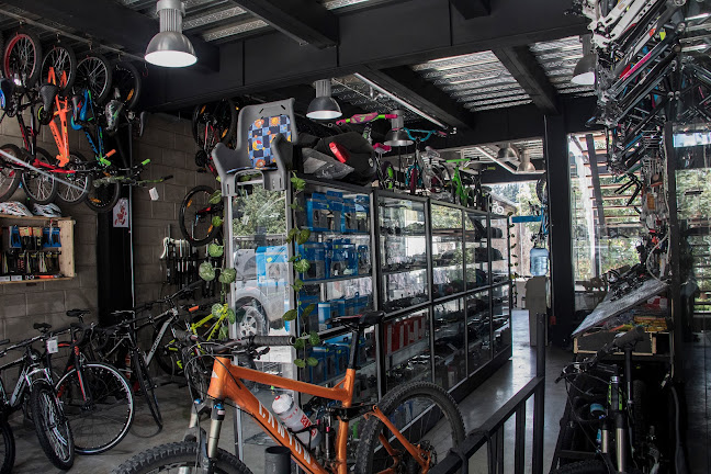 BICIO: Tienda y taller de bicicletas - Quito