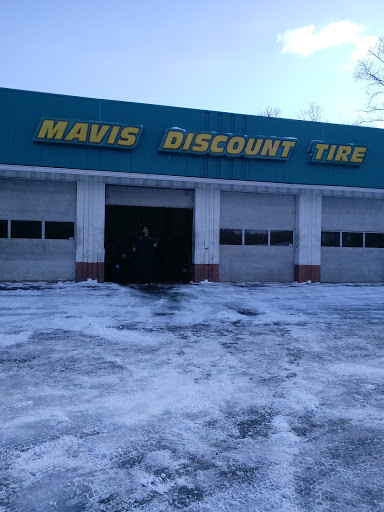 Tire Shop «Mavis Discount Tire», reviews and photos, 266 N Brewster Rd, Brewster, NY 10509, USA
