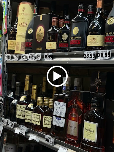 Supermarket «Hinky Dinky Supermarket», reviews and photos, 3110 M L King Ave, Flint, MI 48505, USA