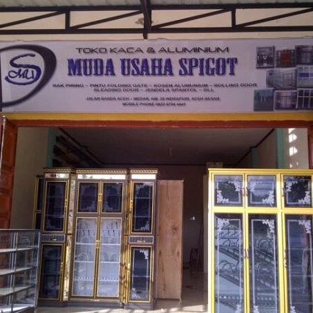 Toko Kaca Dan Alumanium Muda Usaha Spigot Photo