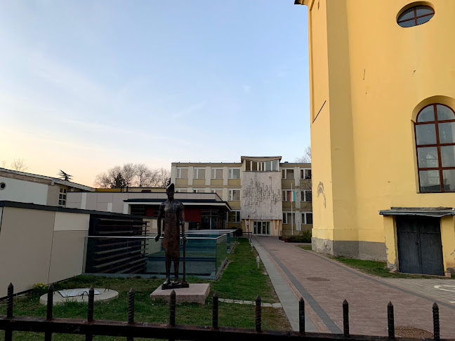 Hozzászólások és értékelések az Eszterházy Károly Egyetem Gyakorló Általános Iskola-ról