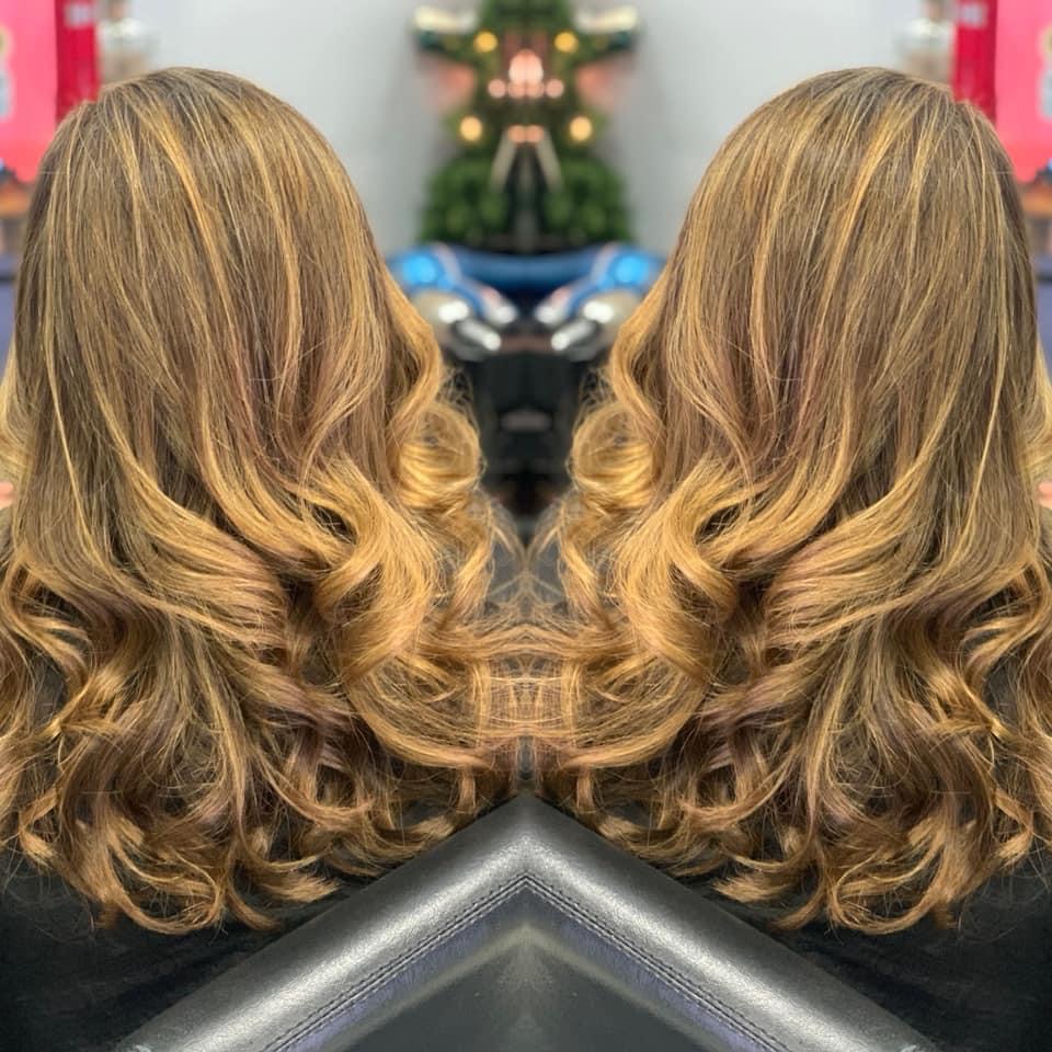 TJ Carol’s Salon 60442