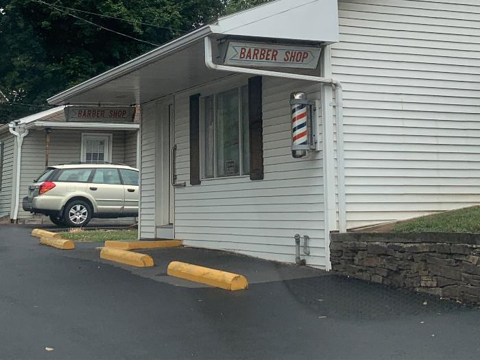 Tom Green’s Barber Shop 17044