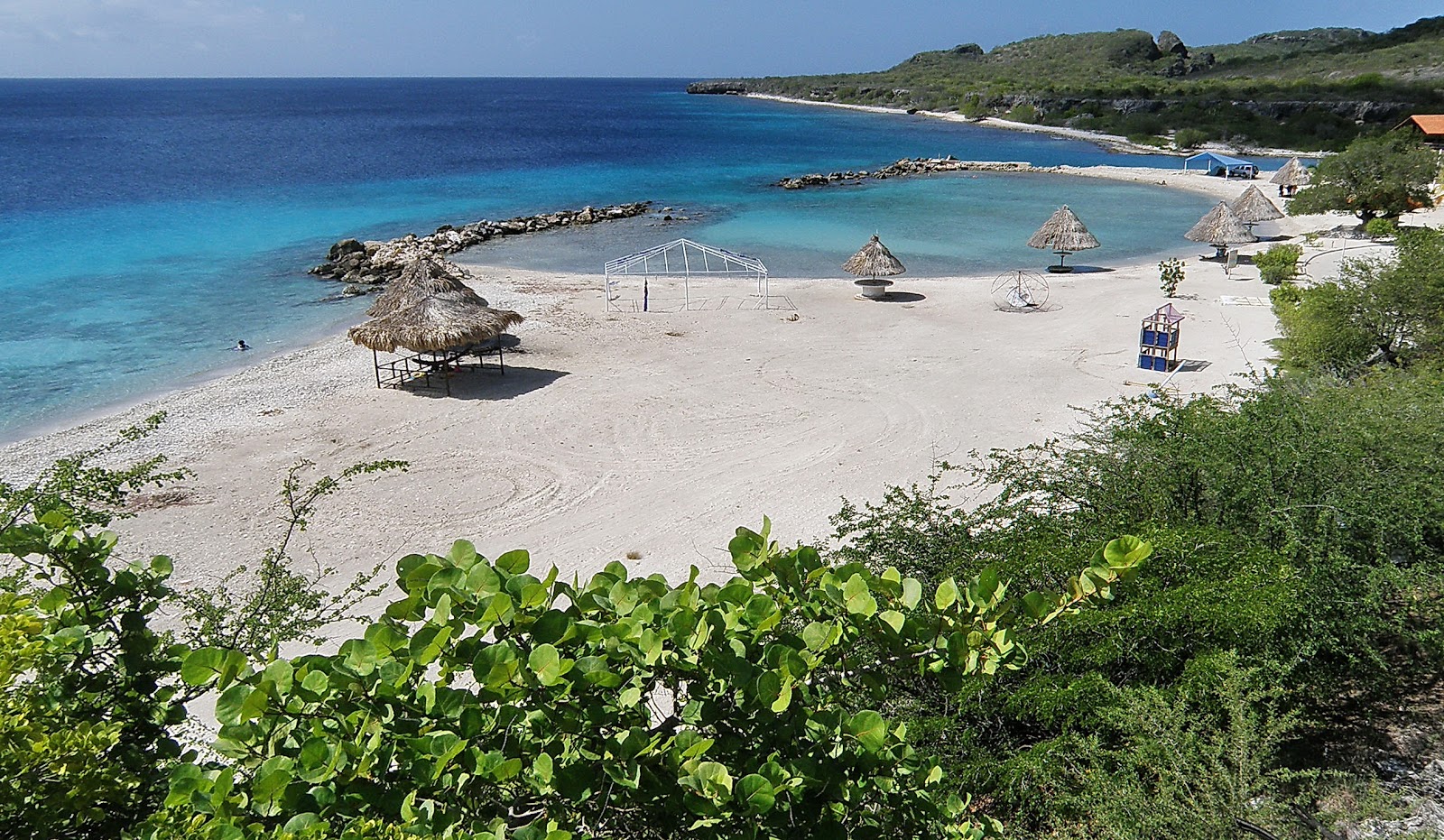 Photo of Mareni beach amenities area