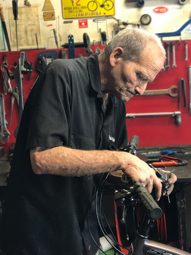 Bicycle Repair Shop «Hands On Bicycle», reviews and photos, 1453 Gulf to Bay Blvd B, Clearwater, FL 33755, USA