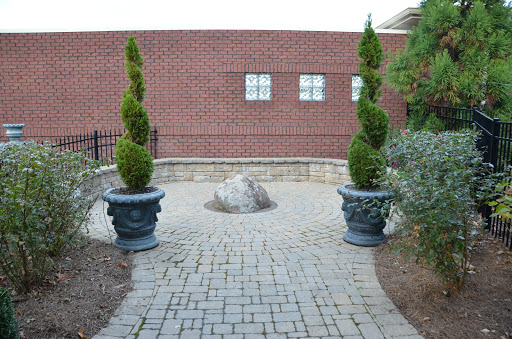 Funeral Home «Sellers Funeral Home», reviews and photos, 313 W Baddour Pkwy, Lebanon, TN 37087, USA