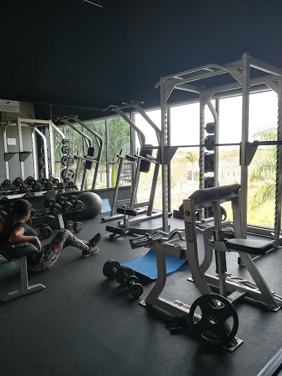 RAW Fitness Room - Plaza Paraíso, Periférico Esquina con Calle 82.c-Planta Alta, Chuburna de Hidalgo, 97203 Mérida, Yuc., Mexico