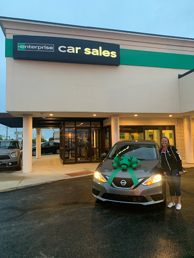 Used Car Dealer «Enterprise Car Sales», reviews and photos, 13200 Brookpark Rd, Cleveland, OH 44135, USA