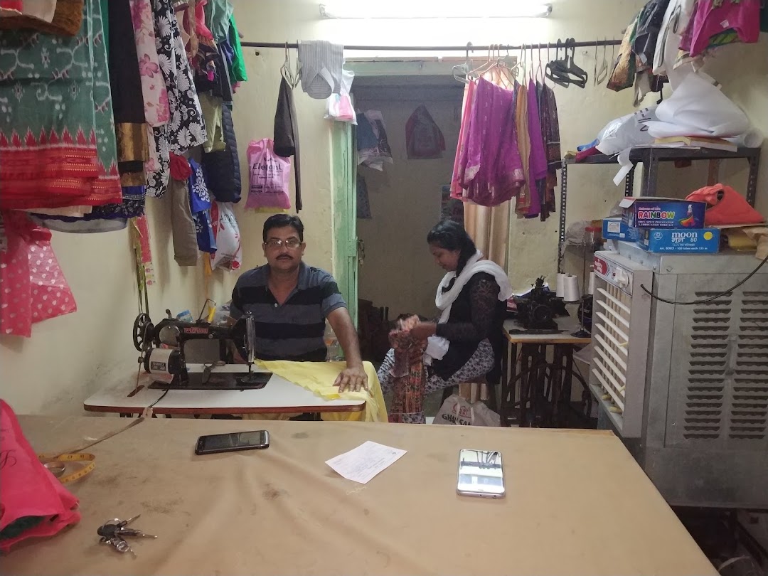 DIGNITY TAILOR