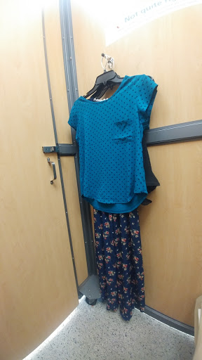 Clothing Store «Ross Dress for Less», reviews and photos, 2415 N Monroe St, Tallahassee, FL 32303, USA