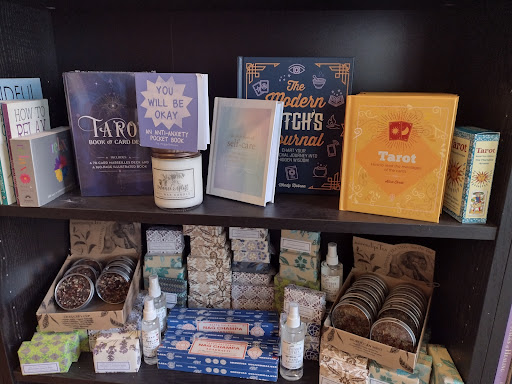 Book Store «Serendipity Books», reviews and photos, 113 W Middle St, Chelsea, MI 48118, USA