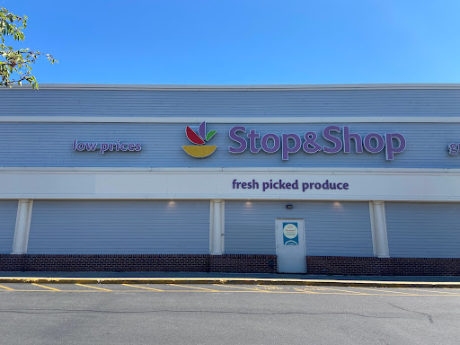 Grocery Store «Stop & Shop», reviews and photos, 111 Vredenburgh Ave, Yonkers, NY 10704, USA