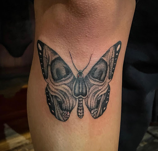 Explore evolve tattoo ideas, creative tattoo ideas in Lander, available at Blackblood Tattoo and Piercing