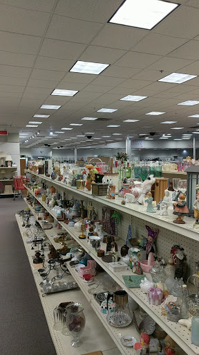 Thrift Store «The Salvation Army Family Stores», reviews and photos, 2655 E Grand River Ave, East Lansing, MI 48823, USA