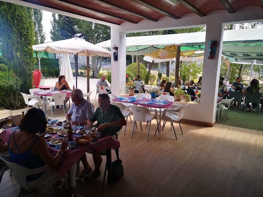 Información y opiniones sobre Bar Asador La Piscina de Santiago De La Espada