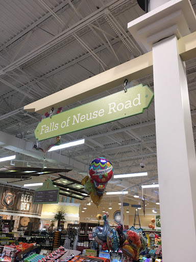 Grocery Store «Lowes Foods on Strickland Road», reviews and photos, 9600 Strickland Rd, Raleigh, NC 27615, USA