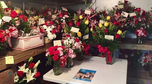 Florist «Blossom Flower Shop», reviews and photos, 906 N Frazier St, Conroe, TX 77301, USA