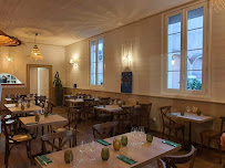 Atmosphère du Restaurant français Brasserie San Nazari à Saint-Nazaire-d'Aude - n°7